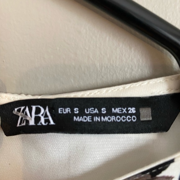 ZARA Floral Blouse with Sleeve Ties and Back Slits Size Small - Picture 6 of 6